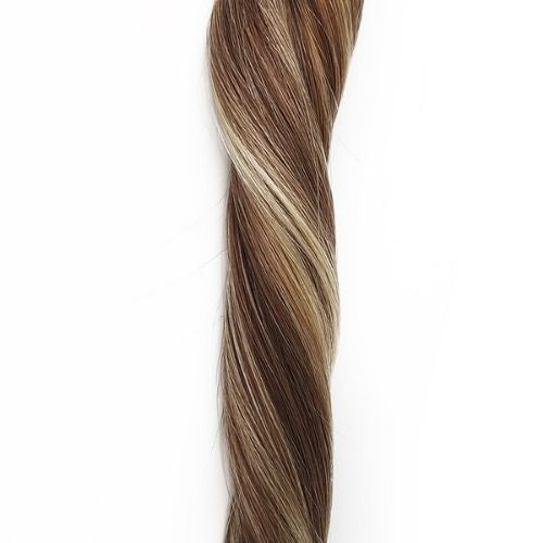 Extensions à Bande Adhésive – Ombré Almond Dip